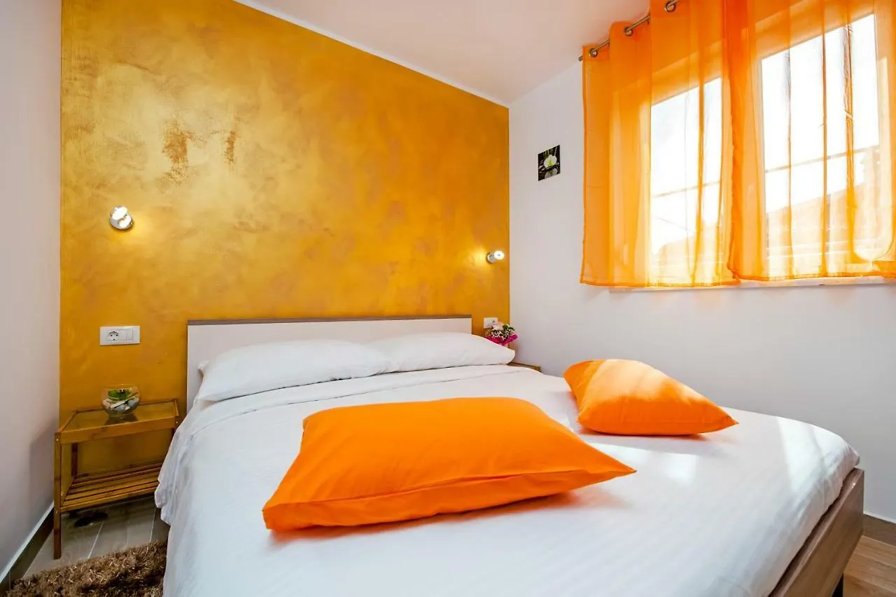 Apartment And Studio Tereza Rovinj