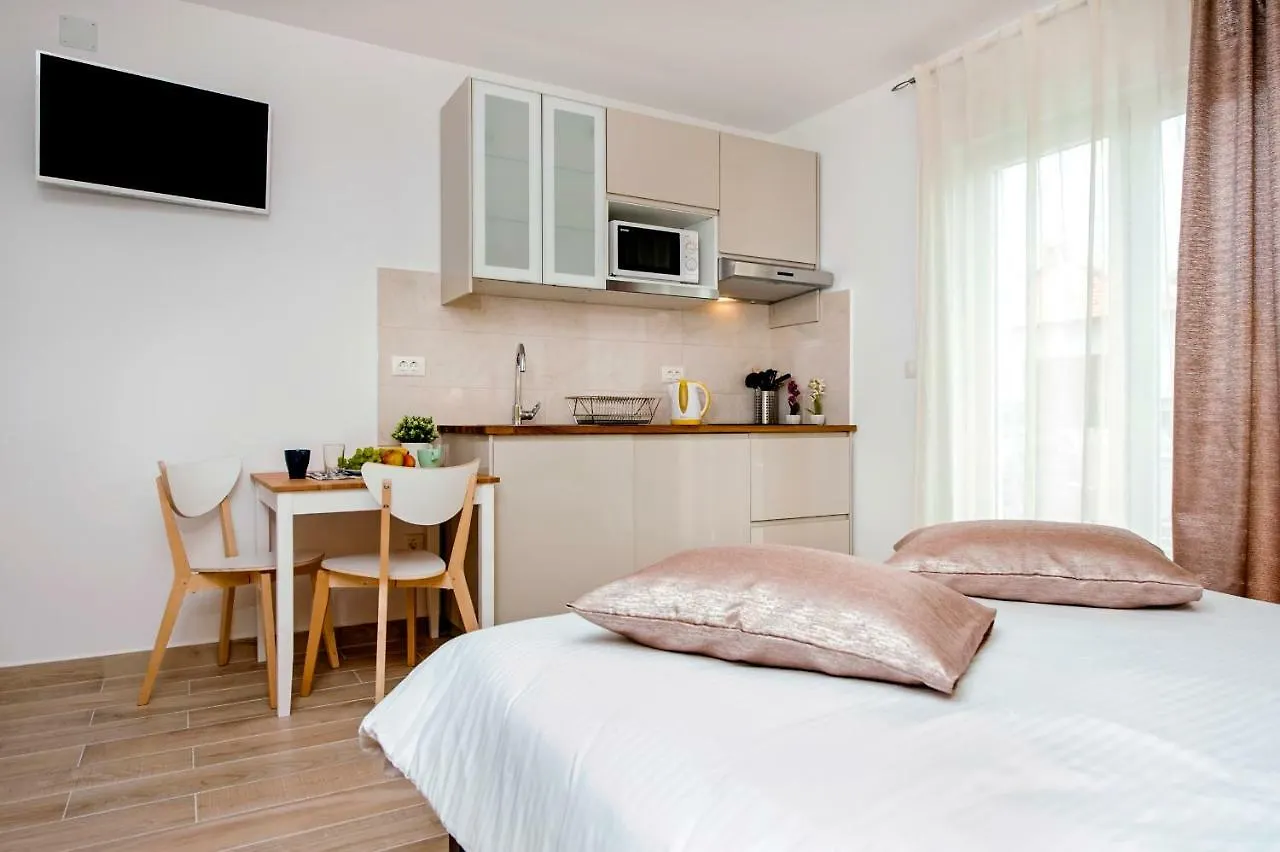 Apartment And Studio Tereza Rovinj Croatia