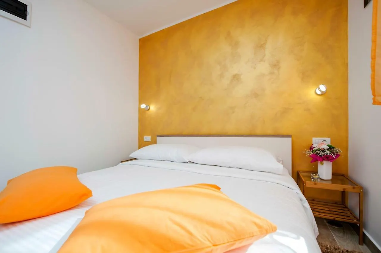 Apartment And Studio Tereza Rovinj