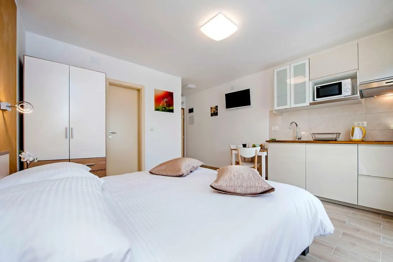 Apartment And Studio Tereza Rovinj Croatia
