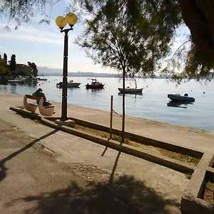 https://apartments-krajici.hotels-in-trogir.com